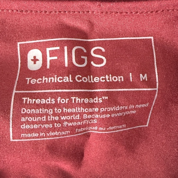 Figs Unisex Scrubs Top Sz M Maroon 100% Awesome - Picture 5 of 6